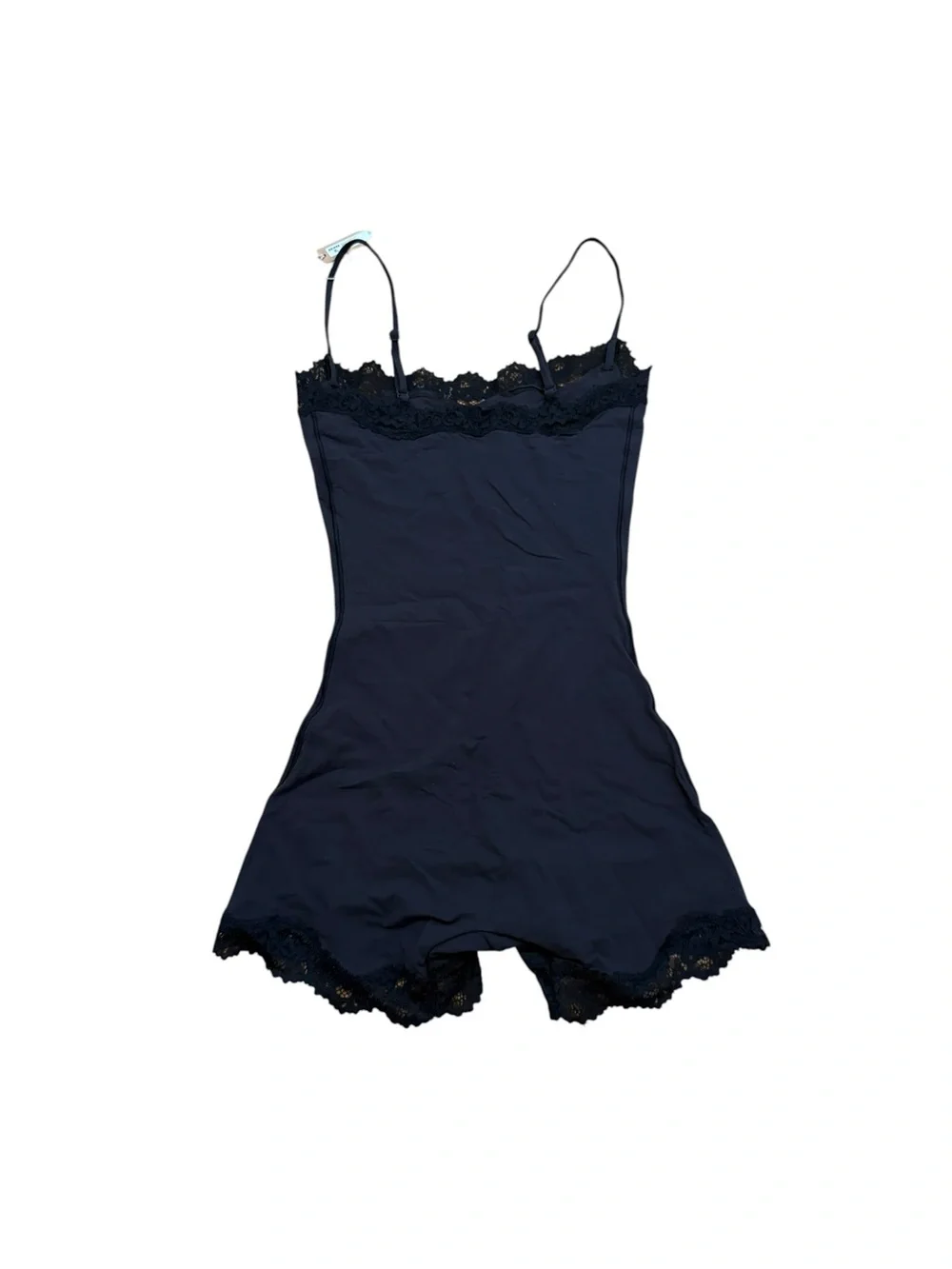 SKIMS Fits Everybody Lace Onesie - Picture 3 of 4